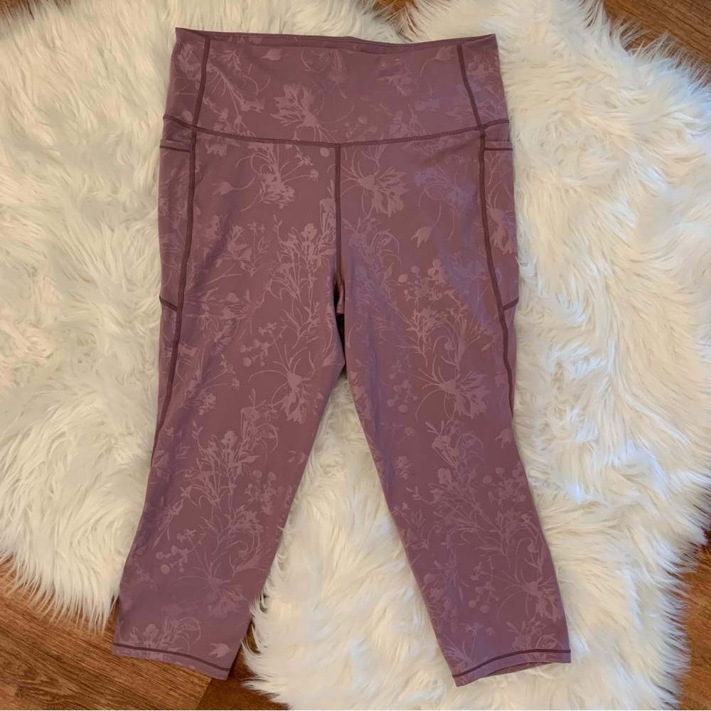 ZYIA Light Lilac Floral Pocket Hi-Rise Capri 20” 14-16 Mauve Dusty Rose Active